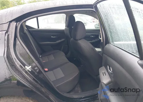 2022 Nissan Sentra Sv Xtronic Cvt z USA, uszkodzony, nr VIN 3N1AB8CV4NY233481